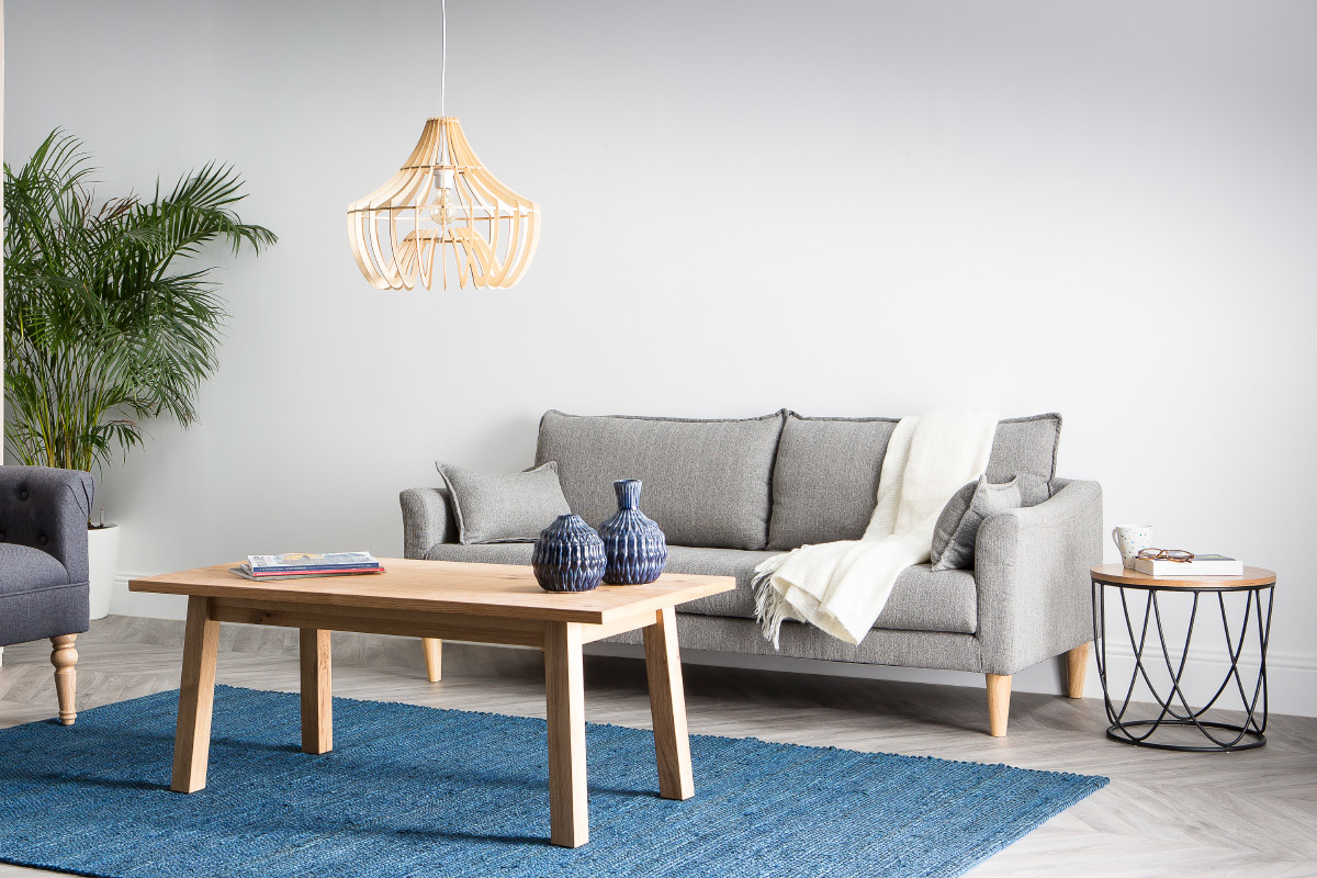 Canap scandinave 3 places en tissu beige et bois clair KATE