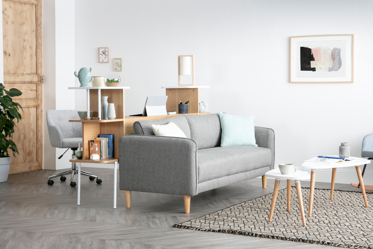 Canap scandinave 3 places en tissu gris clair et bois clair KURT