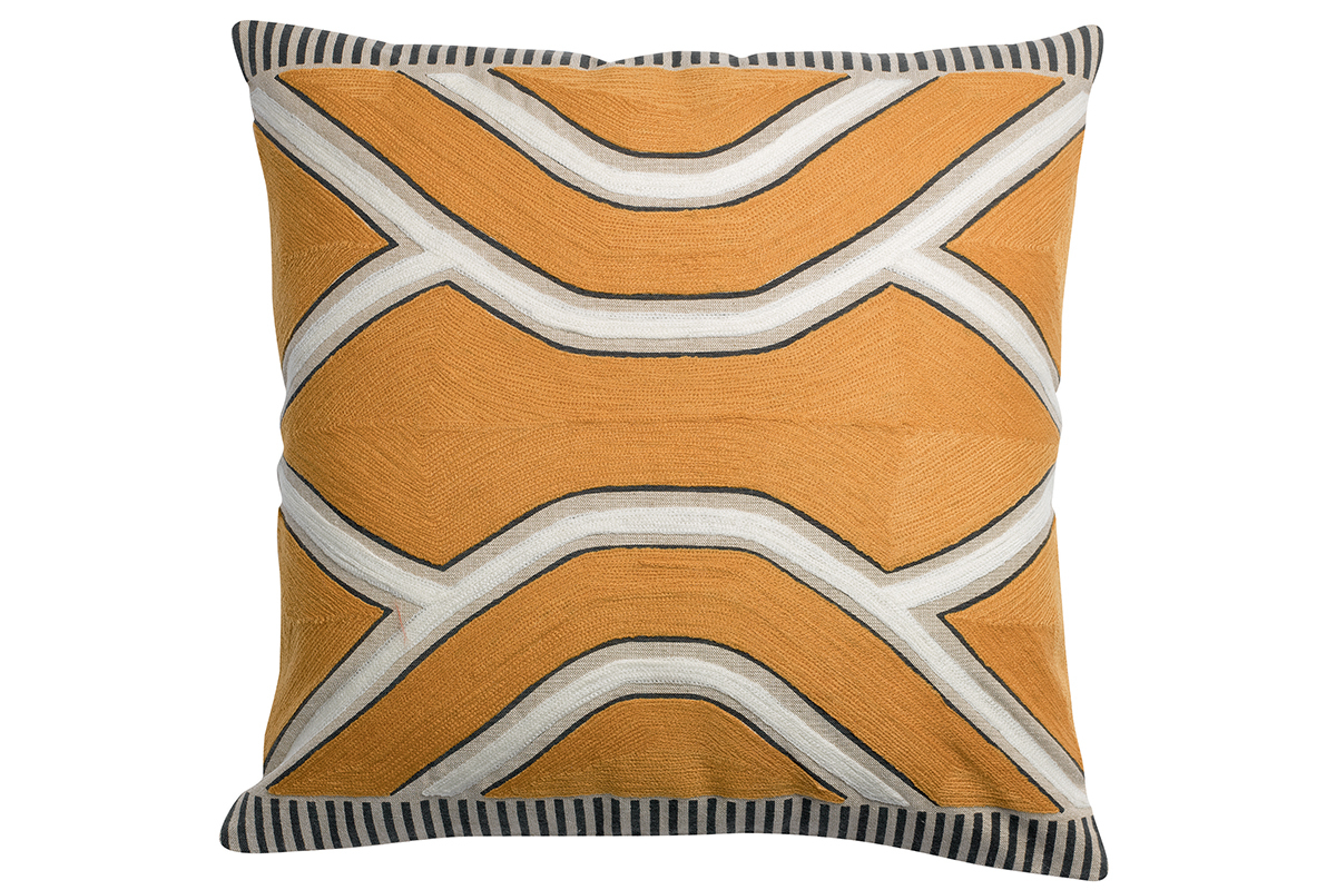 Coussin carr dco brod ethnique jaune ocre 45 x 45 cm YELO