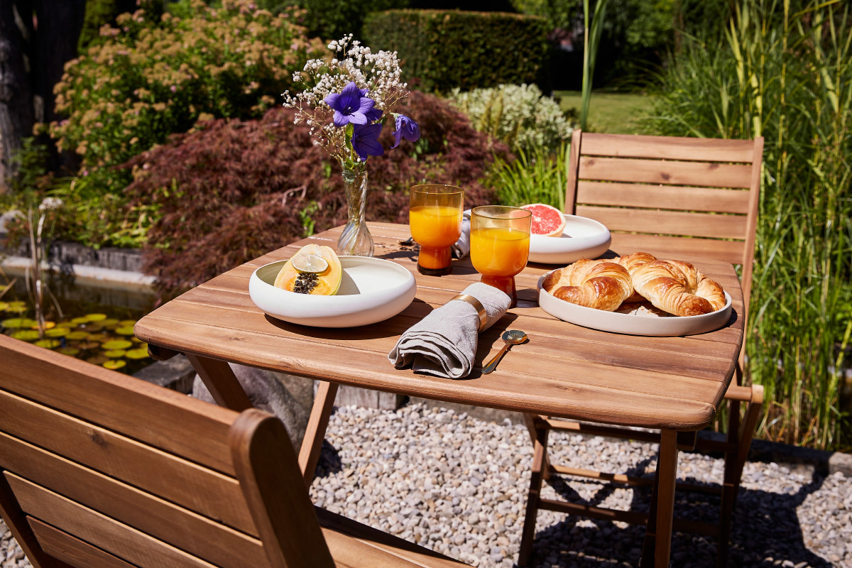 Ensemble table et chaises de jardin pliantes bois massif CANOPEE