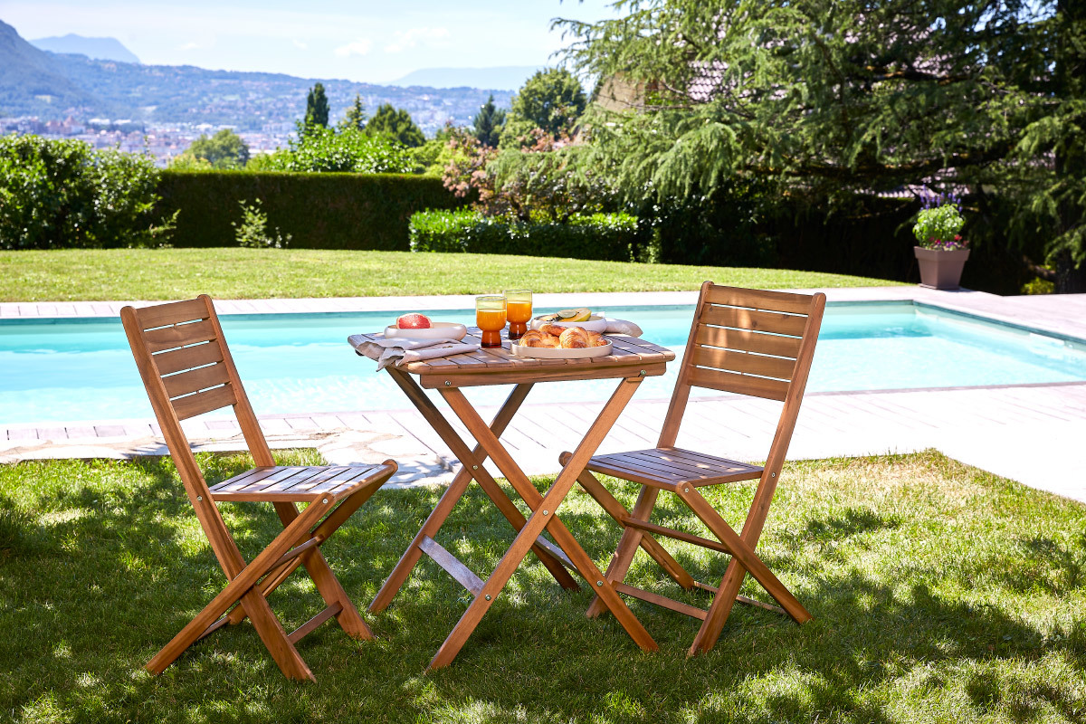 Ensemble table et chaises de jardin pliantes bois massif CANOPEE