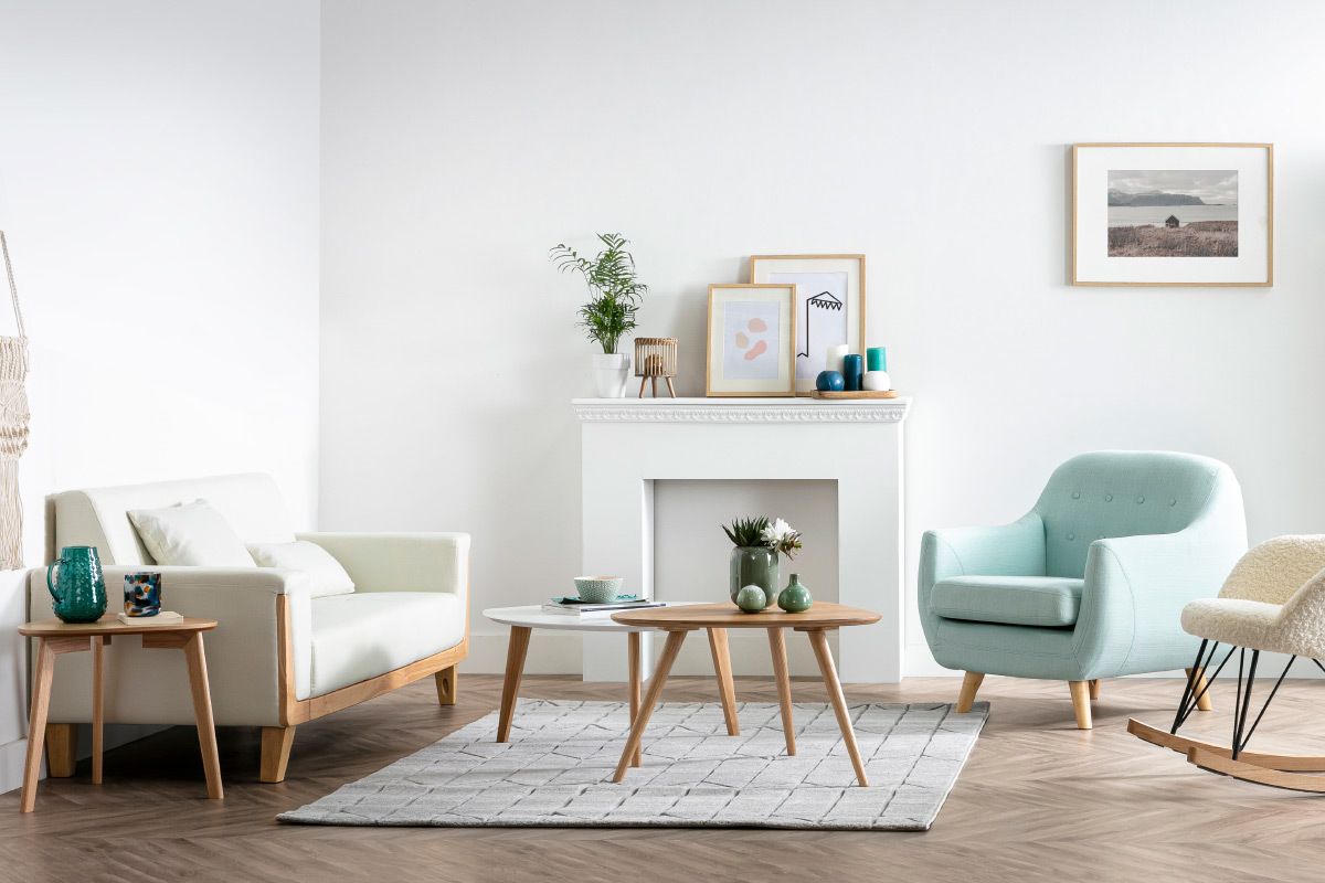 Fauteuil dhoussable scandinave en tissu menthe  l'eau et bois clair YNOK