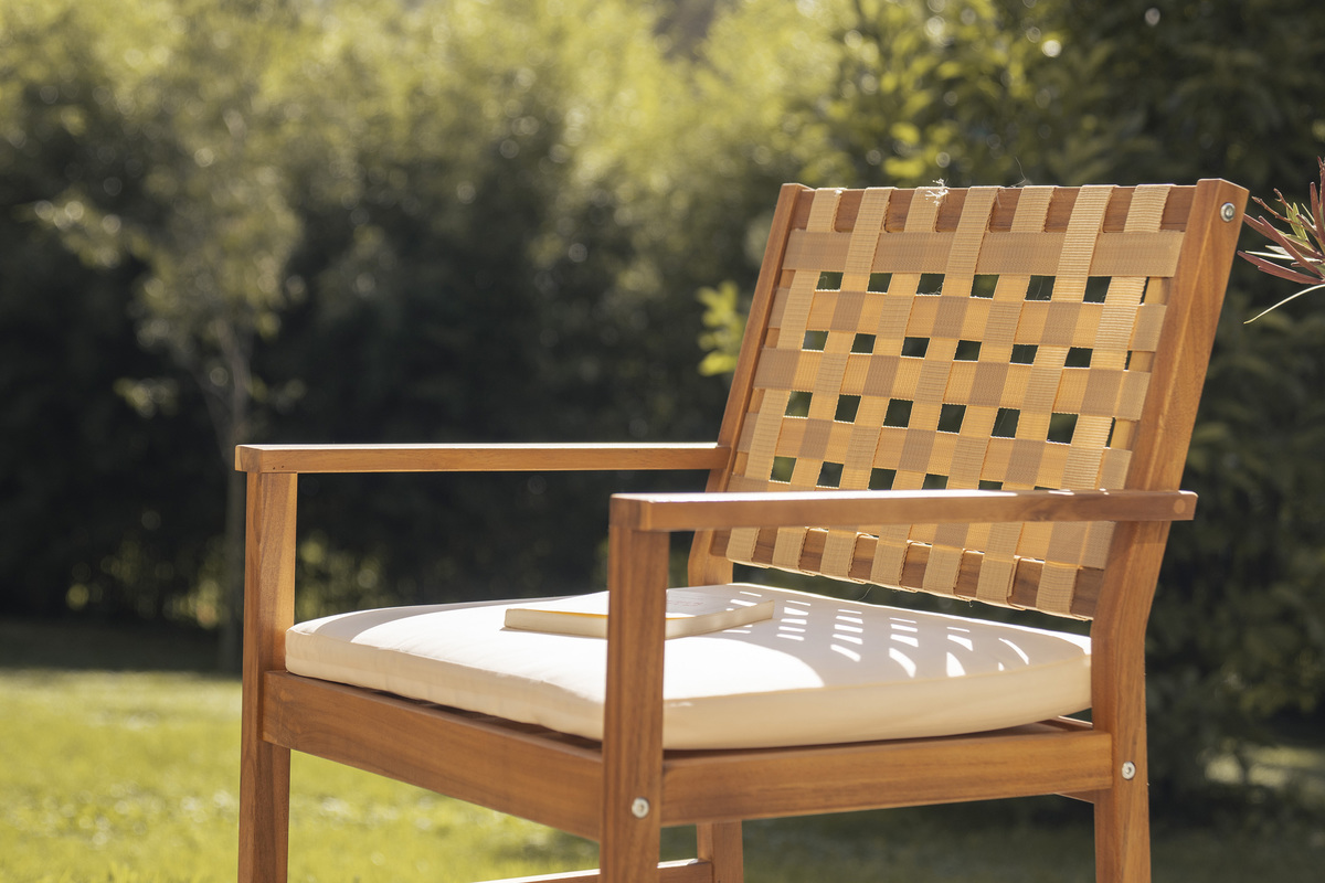 Fauteuils de jardin en bois massif avec coussin blanc et sangles beiges (lot de 2) SANTANA