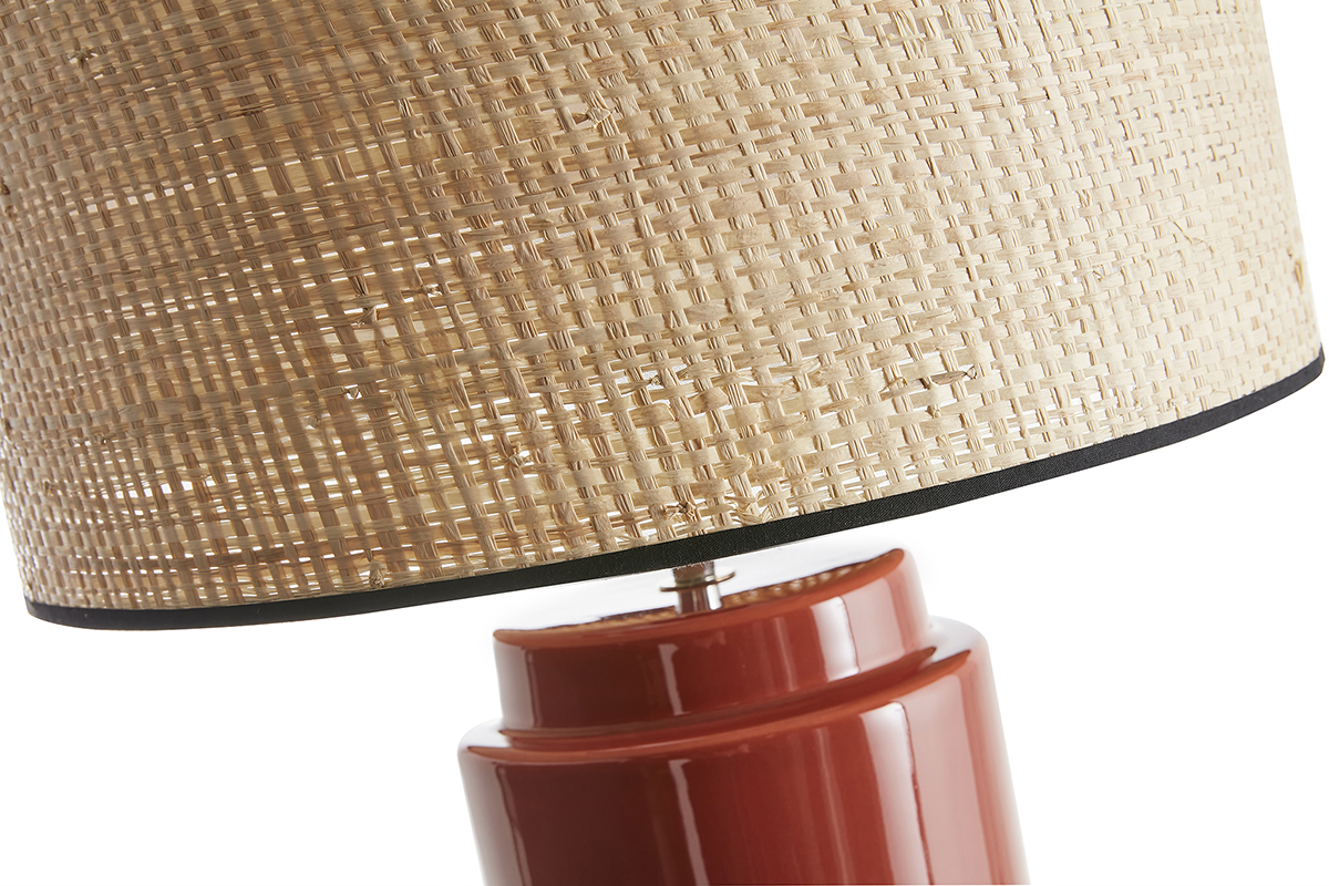 Lampe  poser en cramique maille terracotta et abat-jour en raphia naturel H64 cm MAJES