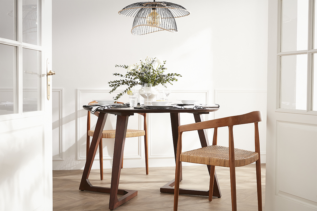 Table design ronde en bois massif L115 cm BANDOL